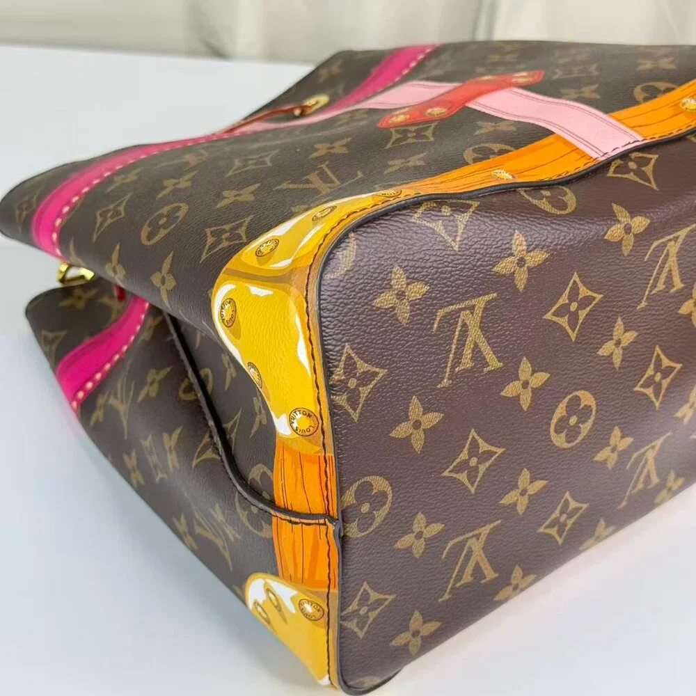 Louis Vuitton Monogram Canvas Limited Edition Neonoe Bucket Bag with Pink Trim - Picture 5 of 8
